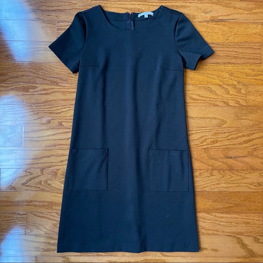 Gap Xs black shift dress
